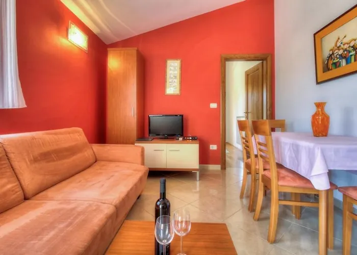 Franka 113 公寓 Bašanija