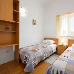Franka 113 شقة *