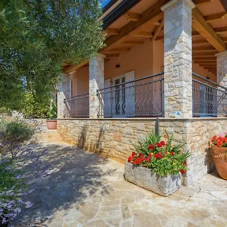 Franka 113 * Bašanija