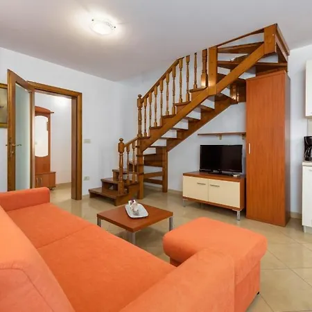 Franka 113 Appartement *