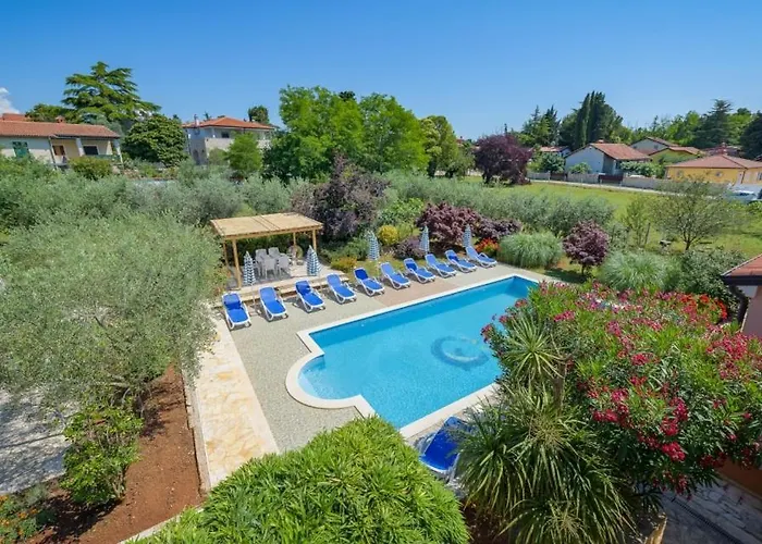 Franka 113 Апартаменты Башания