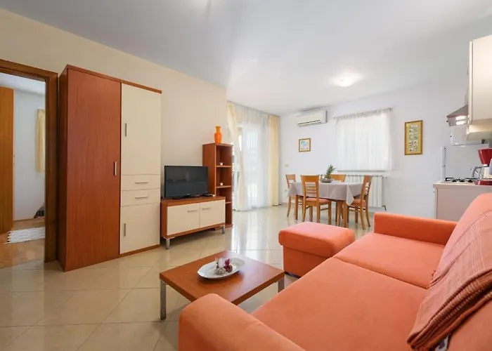 Franka 113 Апартаменты *