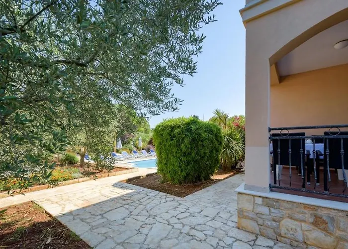 Franka 113 Апартаменты *